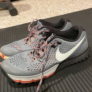 Nike Zoom Kiger Trail Shoes
